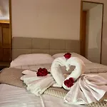 Grand Cesar Apartamento Bled