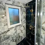 Apartamento Grand Cesar *