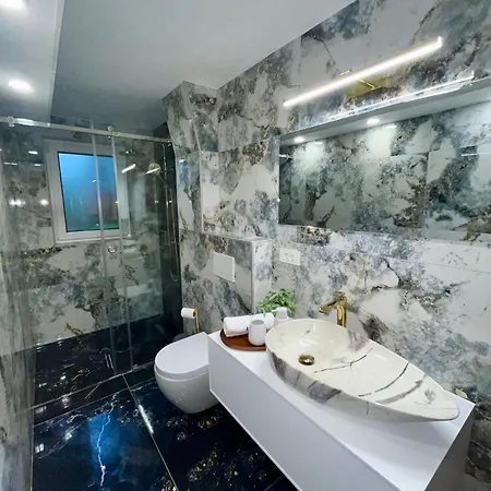 Grand Cesar Apartman Bled