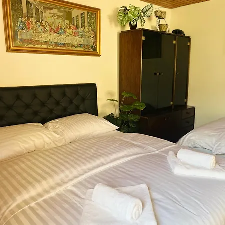 Grand Cesar Apartman *