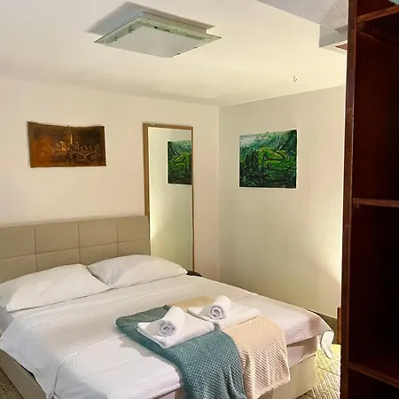 Grand Cesar Μπλεντ